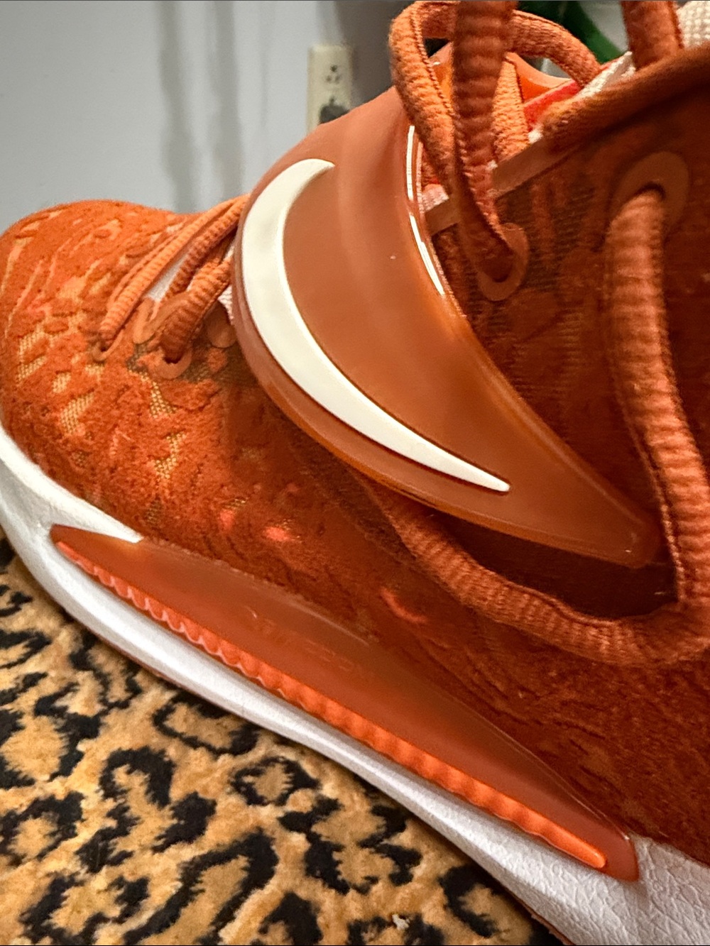 Nike Zoom Orange KD 4Texas Basketball Shoes - Picture 13 of 16